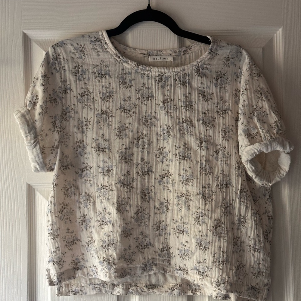 Neuflora Floral Print Women Top